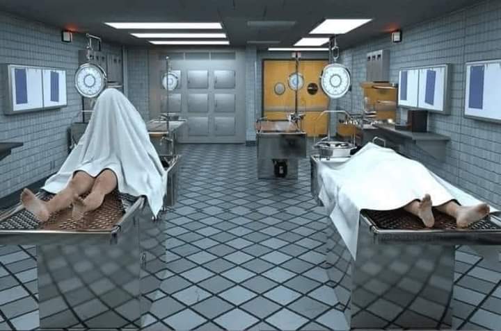 hilmuj's tweet photo. ⚕️TESTIMONIO DE UN MEDICO:
Cuándo los cadáveres llegan a la autopsia..
Llegan con la vestimenta con la que fallecieron y es el trabajo del perito, desvestirlo,para poder realizar la necropsia.(autopsia)
En la mayoría de las ocasiones..
los difuntos llegan con expresiones faciales https://t.co/QHGZ0NH6nJ