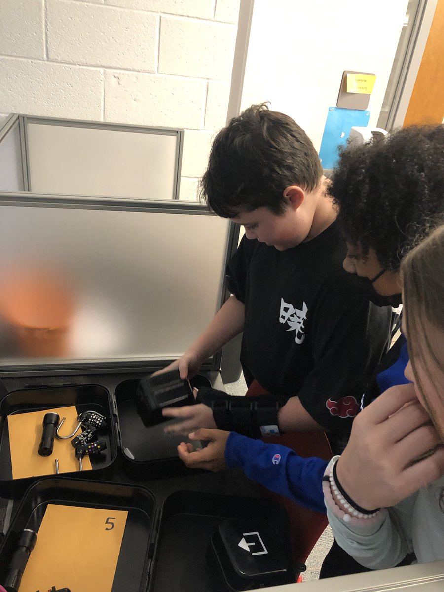 Liz Rappold tweet media