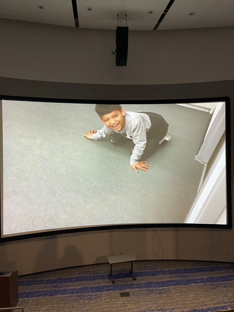 Christina Raecher tweet media