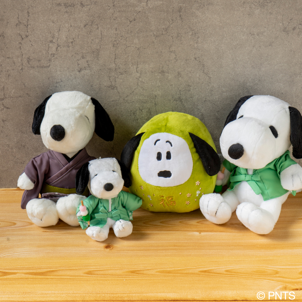 Snoopychaya 12 10にopenしたonline Storeから おすすめ商品を紹介 手触りが気持ちいい スヌーピー茶屋限定 福だるまのスヌーピーぬいぐるみをはじめ Snoopy茶屋ならではの着物や作務衣姿のぬいぐるみやマスコットを取り扱っております Snoopy茶屋