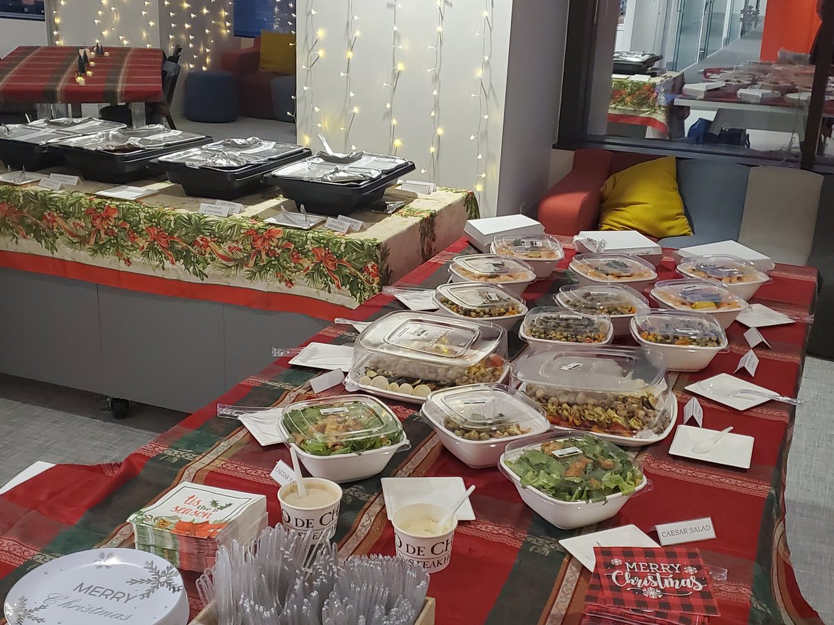 StretchBre's tweet photo. Who says you can't party in the office. 2021 Walter P Moore Dallas happening now. @WalterPMooreEng https://t.co/4lg2Y1VCMP https://t.co/wBHt15pEvk