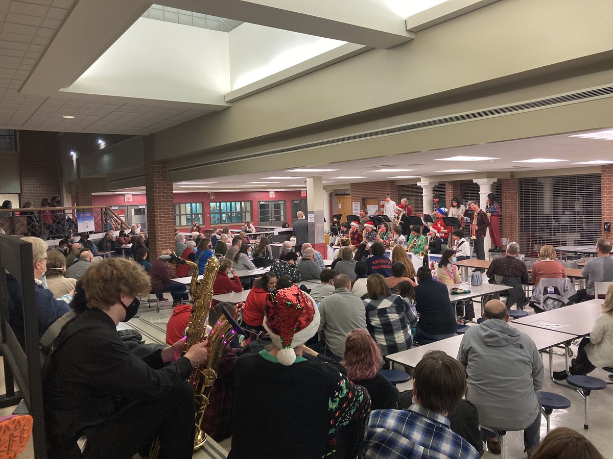 ryanmalexis's tweet photo. A great night of Jazz with TWHS Cardinal Jazz, and TWHS Cardinal Swing! This season is off to a GREAT start! #bandrocks #jazziscool #itsworthit https://t.co/IAS0lirnwb