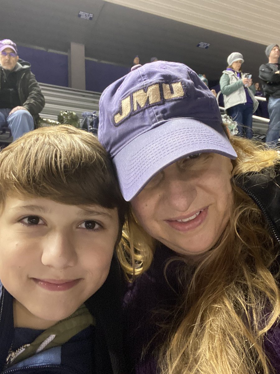 KelQueenOfCakes's tweet photo. #GoDukes https://t.co/sl1dDDJI28
