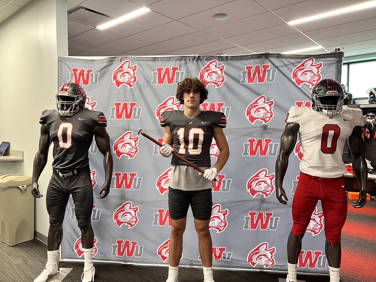 HarrisonStomps's tweet photo. Had a great visit at @IndWesleyan_FB! Amazing facilities and great coaches! Thanks @CoachTraz @Coach_Langs and the rest of the staff for having me! https://t.co/pQGOOqP3ep