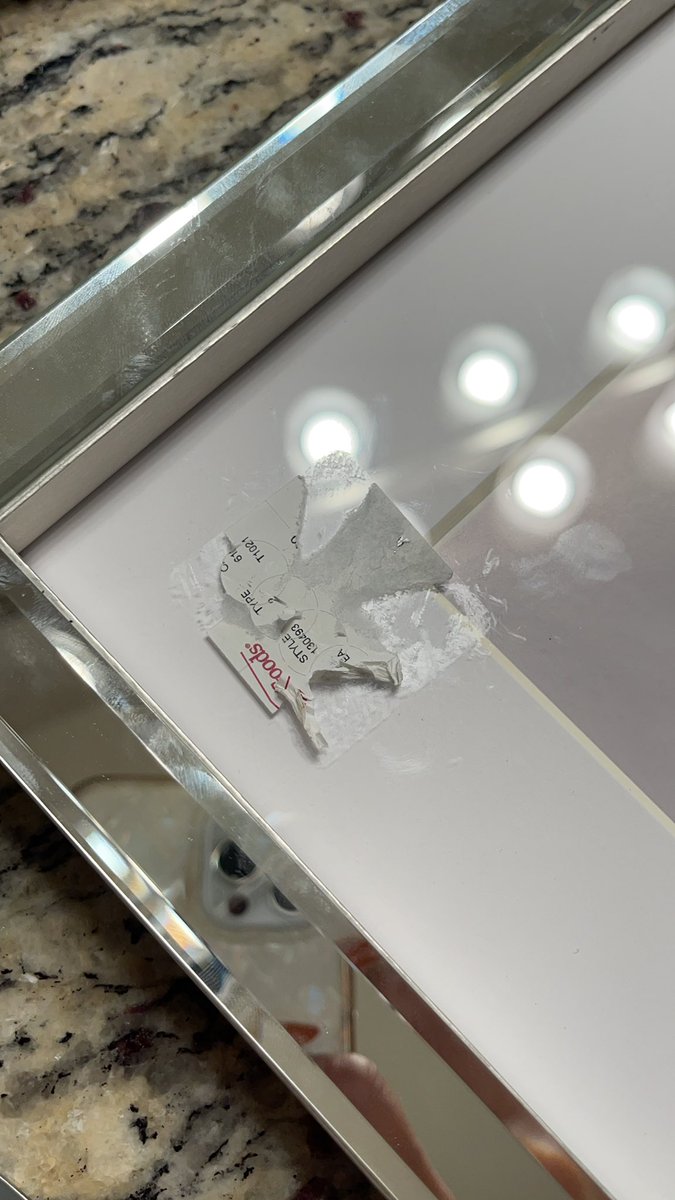 ria_georgia's tweet photo. @HomeGoods why do you guys still do this 😭 it’s 2021 can we not put these lame ass sticky ass stickers on glass please https://t.co/a7TtsmQrZv