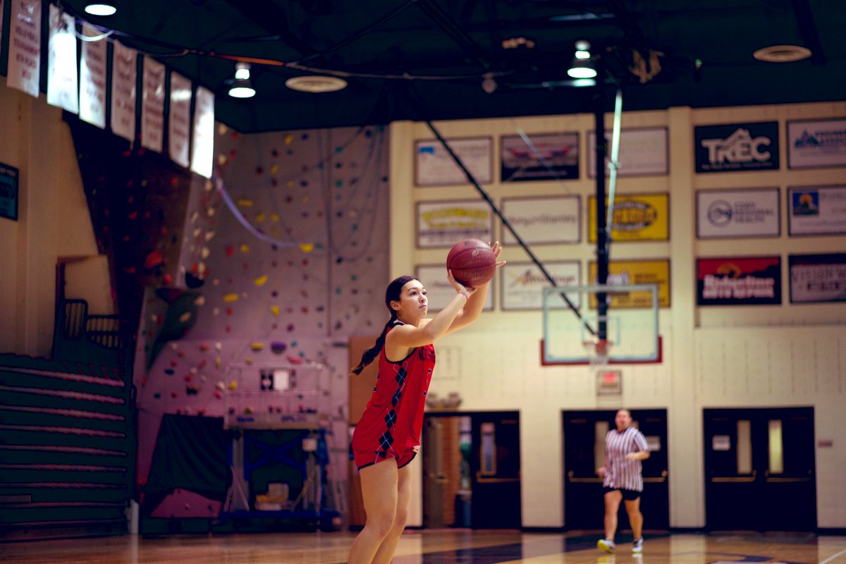 NorthwestWBB's tweet image. 1ST GAME DAY @ HOME‼️
🏠📍CABRE GYM
⏰ 7:30 p.m.
🆚 Carrol JV
👀 nwctrappers.com/sports/wbkb/20…

#TrapEm