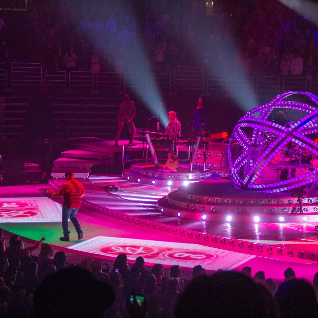 Every live event has a story to tell. The visuals, theme, colors, and displays come together to showcase your event's story. Each part of your space should complement each other and tie your story together for a stunning environment.

#eventdesign #eventproduction #eventsupport