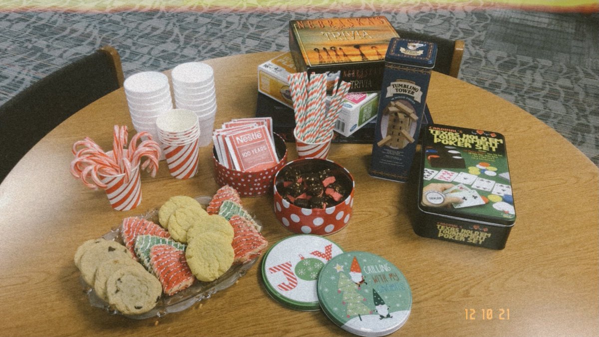 DeenaDarnay's tweet photo. We had the opportunity to celebrate our amazing tutors and Welcome Desk assistants in the Learning Commons today! These students are wonderful people &amp; difference makers! We had so much fun, I forgot to take a photo with them all! #golopers #unk #bebluebegold #learningcommons https://t.co/8JG1XAYyGo