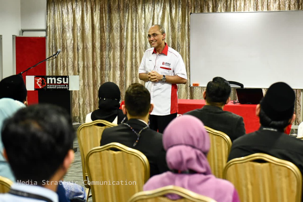 MohdShukriYajid's tweet photo. Delighted to officially welcome the new team of staff at @MSUMalaysia. Establishing shared purpose &amp; perspectives towards culture of excellence in the new competitive working world as we strive for #transforminglives &amp; #enrichingfuture. All the best of everyone! @MSUcollege https://t.co/bH2v4tszeE