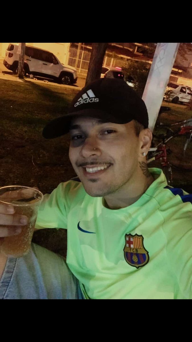 llanRocha_'s tweet photo. É guarana no compo msm parei de beber kkk https://t.co/ip1ell22U2