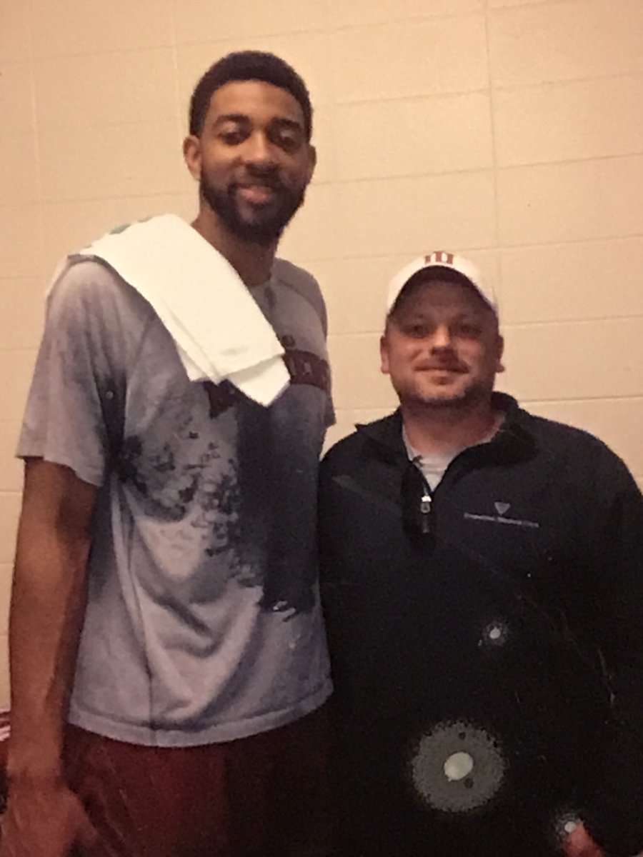 pcsportsguy's tweet photo. The Wat-Shot 10 years ago. A few months later we met up with our Hoosier hero at Assembly Hall. It was a great day for our family. https://t.co/QHobfe445P