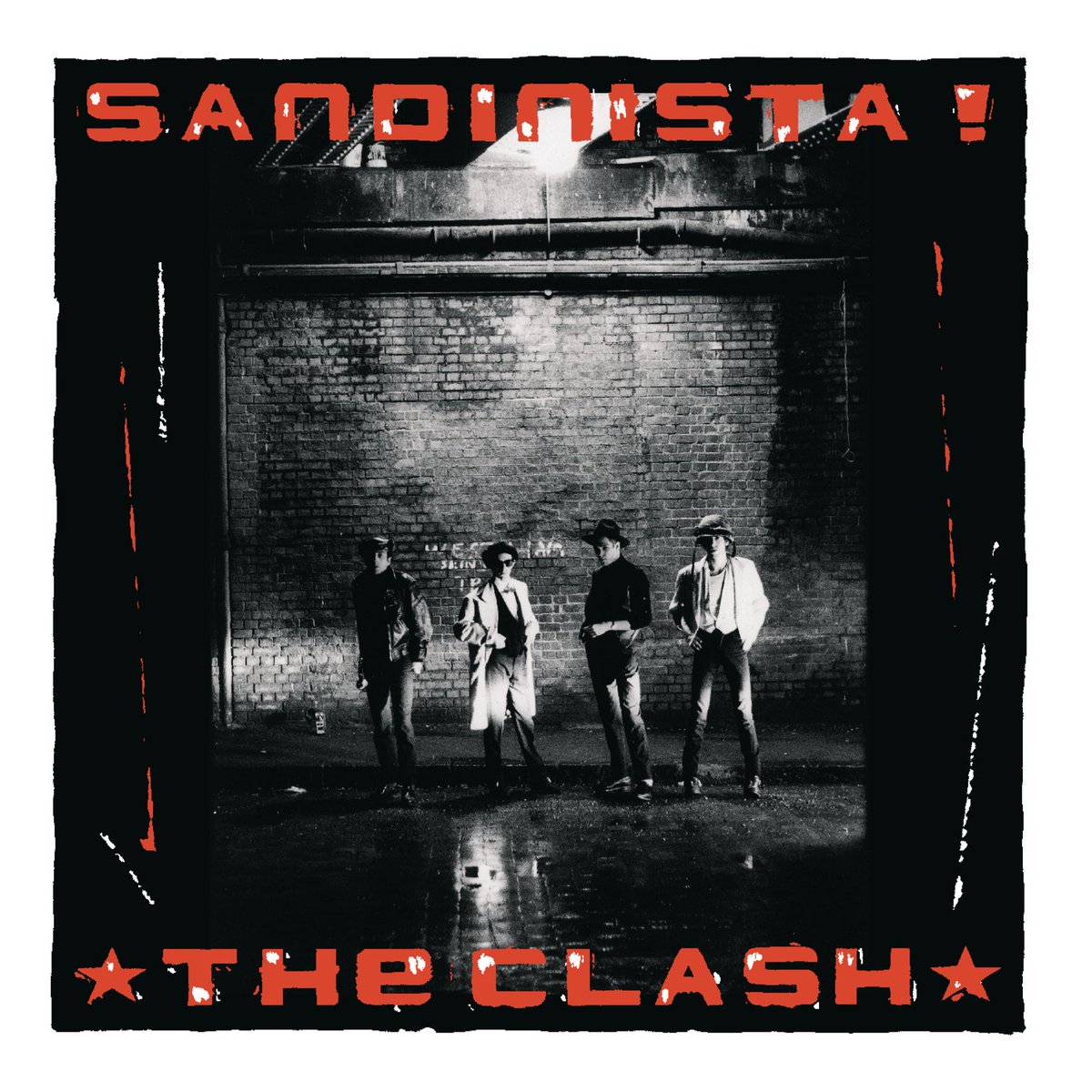 rockaxisoficial's tweet photo. Hoy está de aniversario uno de los discos más importantes de #TheClash. 
"Sandinista!" fue el álbum en donde todos los integrantes The Clash interpretan alguna canción. 
Revive con #Rockaxis sus 36 canciones 

https://t.co/hbG4uQBdgB https://t.co/NczhK8KeV7
