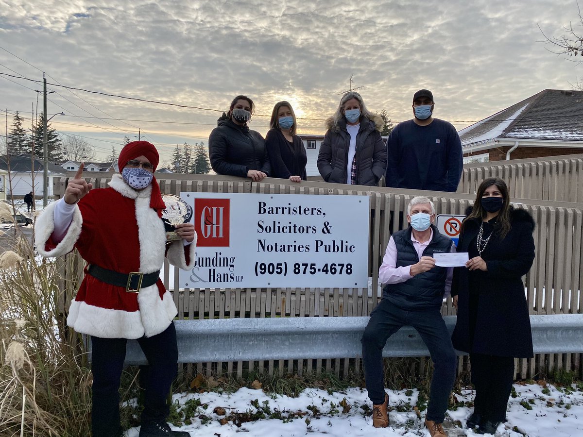 TigerSingh_Fdn's tweet photo. A truly humbling day in receiving so much support via sponsorships from local businesses for #MiracleOnMain! Thank you #MiltonFordLincoln for $5,000; @WoodbineCares for $3,500 &amp; #GundingHansLLP for $5,000! This will help brighten the #holidays for many #children! @HaltonPolice 🧸 https://t.co/p5q8EEGf8p