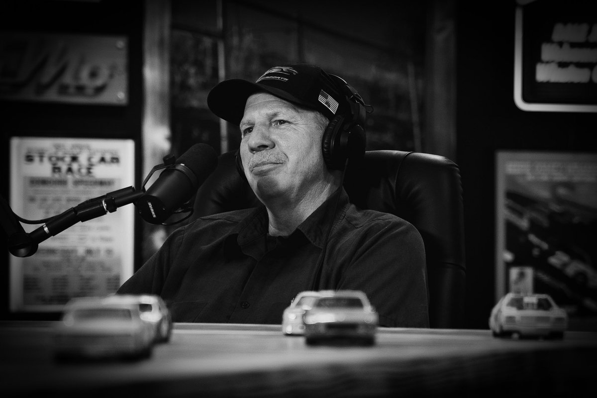 JRMotorsports's tweet photo. Our thoughts and prayers are with the Earnhardt family with today’s passing of our friend and coworker Danny Earnhardt Sr.

https://t.co/pxAjMnRDGY https://t.co/yyvifjvfNi