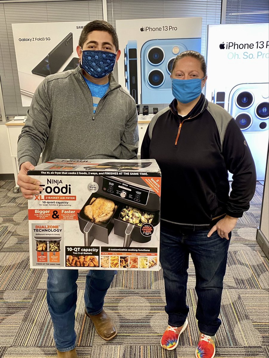 Shout out to VSE for being the best channel and running exciting contests over Black Friday weekend.  I can’t wait to use this new air fryer!! @EdgarDiazNTX <a href="/bzb311/">Bobby Shively</a> <a href="/thedoscarver/">Scott Carver</a> <a href="/Pennycoolada/">Penny Martin</a>
