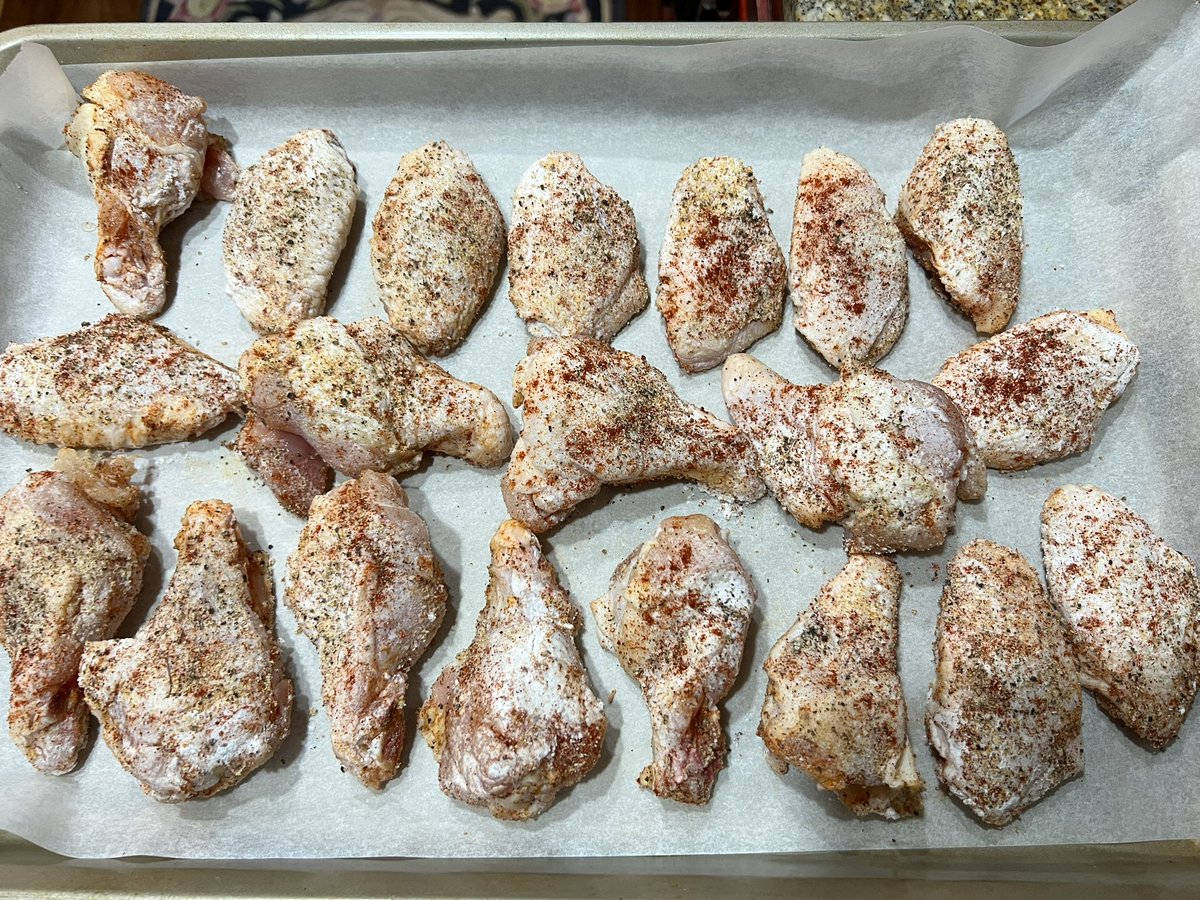 NightRiderTunes's tweet photo. In a hurry? When you don’t know what to cook, wing it!!! 😂 parm-garlic wings in the #nightkitchen tonight https://t.co/S5IrfuUZn3