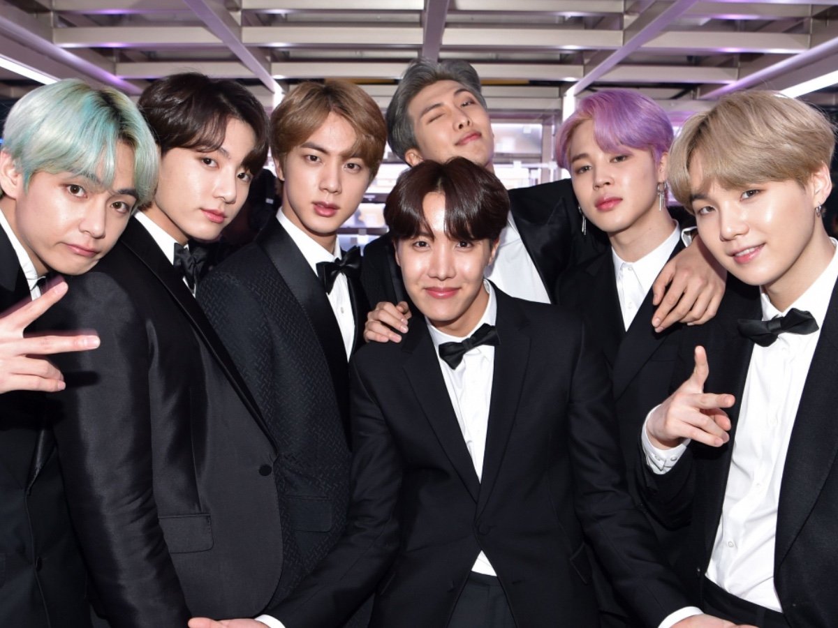 imhiiibaa_'s tweet photo. WE LOVE YOU NAMJOON
WE LOVE YOU JIN
WE LOVE YOU YOONGI
WE LOVE YOU HOSEOK
WE LOVE YOU JIMIN
WE LOVE YOU TAEHYUNG 
WE LOVE YOU JUNGKOOK
BTS is 7  💜💜💜💜 
#JUNGKOOK #RM #JIN #JIMIN #JHOPE #TAEHYUNG #BTSARMY #ARMY https://t.co/NKb0urwhJZ