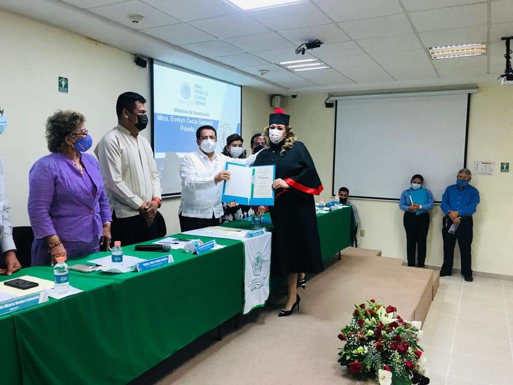 La profesionalización de los servidores públicos judiciales redunda en mejor atención a justiciables: asistí a clausura de la tercera generación de la Maestría en “Mediación y Conciliación”, celebrada en el auditorio del #CECOFAM #Acapulco. ¡Enhorabuena a los egresados!