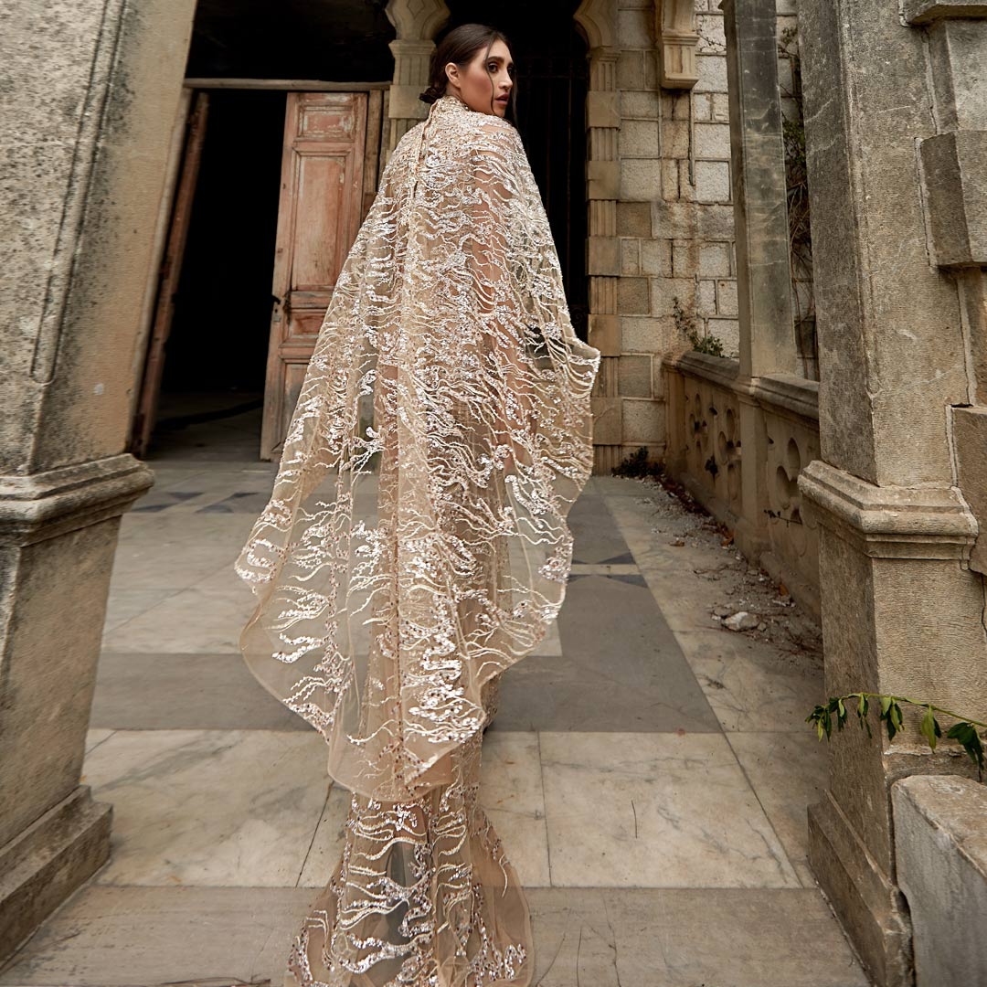 CoutureShopLA's tweet photo. A couture gown that is jewelry for the body. The dress even forms a necklace.😍 #Style K3943.  #SS22 #MNMCOUTURE
.
.
.
.
#newyear2022 #couture #couturefashion #eveningdress https://t.co/lzUy5T7Gw8