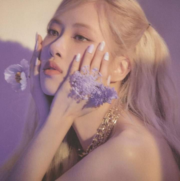 Mng cố gắng vote đi ạ hôm nay là ngày cuối rồi cố lên💪, follow chéo để em đủ 100flw với ạ
I vote #MAMAVOTE #rosé