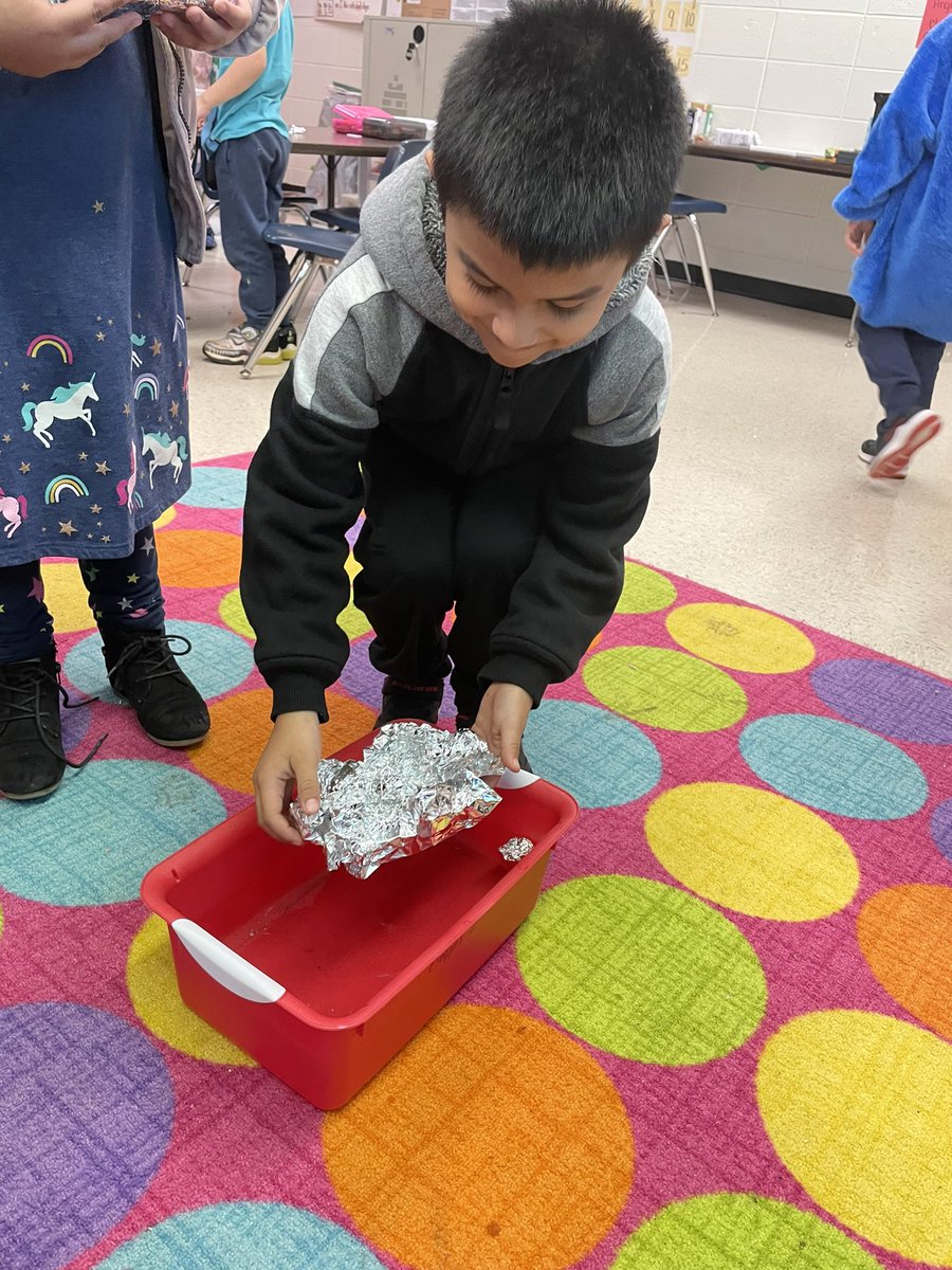 kcappsm's tweet photo. We have been comparing and contrasting the adventures of the gingerbread man. Let’s see if we can help the gingerbread get away from the fox. Boat building. #stem @JohnstonJags @CherokeeSchools https://t.co/xN9IpTtDhR