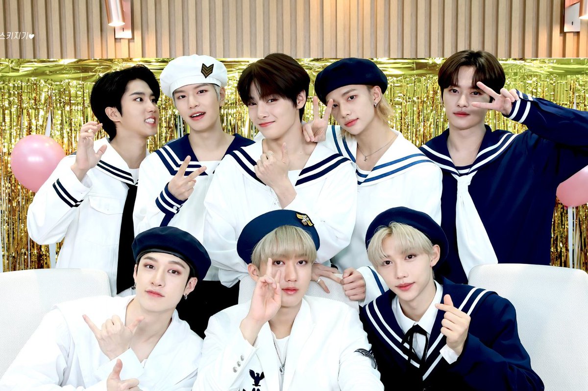 Channieb3's tweet photo. Vamos vamos vamos!!
I vote #straykids for Worldwide Fans' Choice Top 10 #MAMAVOTE https://t.co/Jq7r8RMWeq