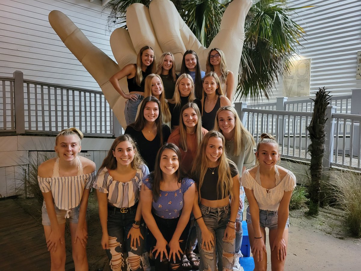 MORushPremier's tweet photo. Twas the night before the tournament and all the creatures were stirring! https://t.co/WJHlu7fvdR