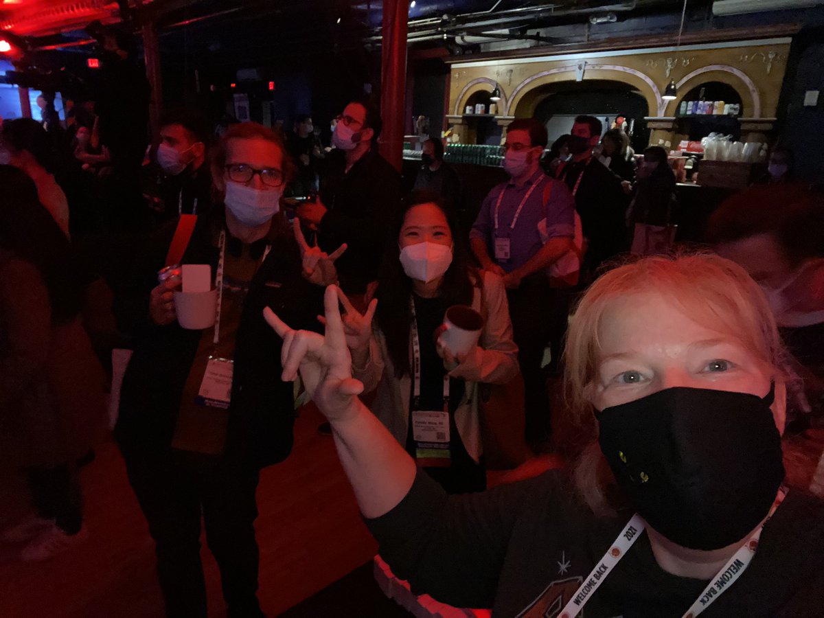 MedEdDocOnc's tweet photo. #ASHTrainees #ASH21 @ASH_hematology #ASH-a-palooza https://t.co/D66lxzn59R
