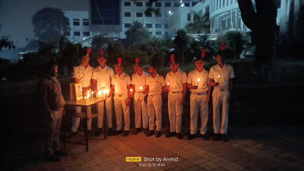 marymrons's tweet photo. In solidarity bidding adieu! To the brave hearts! Jai Hind Jai bharar @ https://t.co/K2Xy5cA3Qi