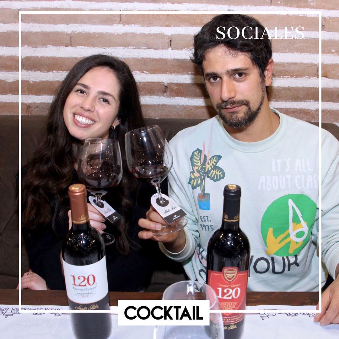 cocktailrevista's tweet photo. Asistimos a una cata maridaje en Via Balboa, donde degustamos de los vinos 120 de Santa Rita y un ambiente espectacular. 📸
#ViaBalboa #SantaRita #Vinos #Bebidas #CataMaridaje https://t.co/MiNGG7ambO
