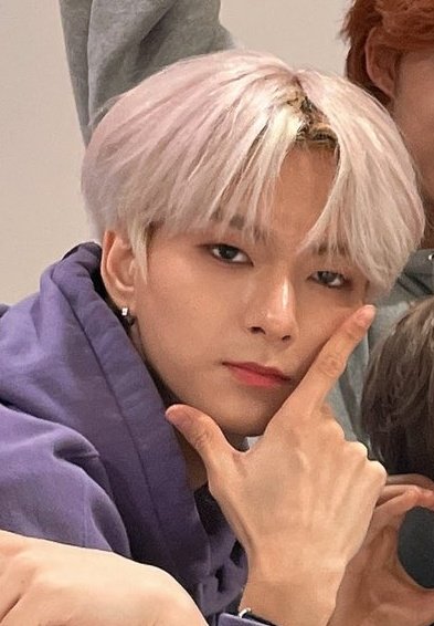 From last night

#Ode #XdinaryHeroes