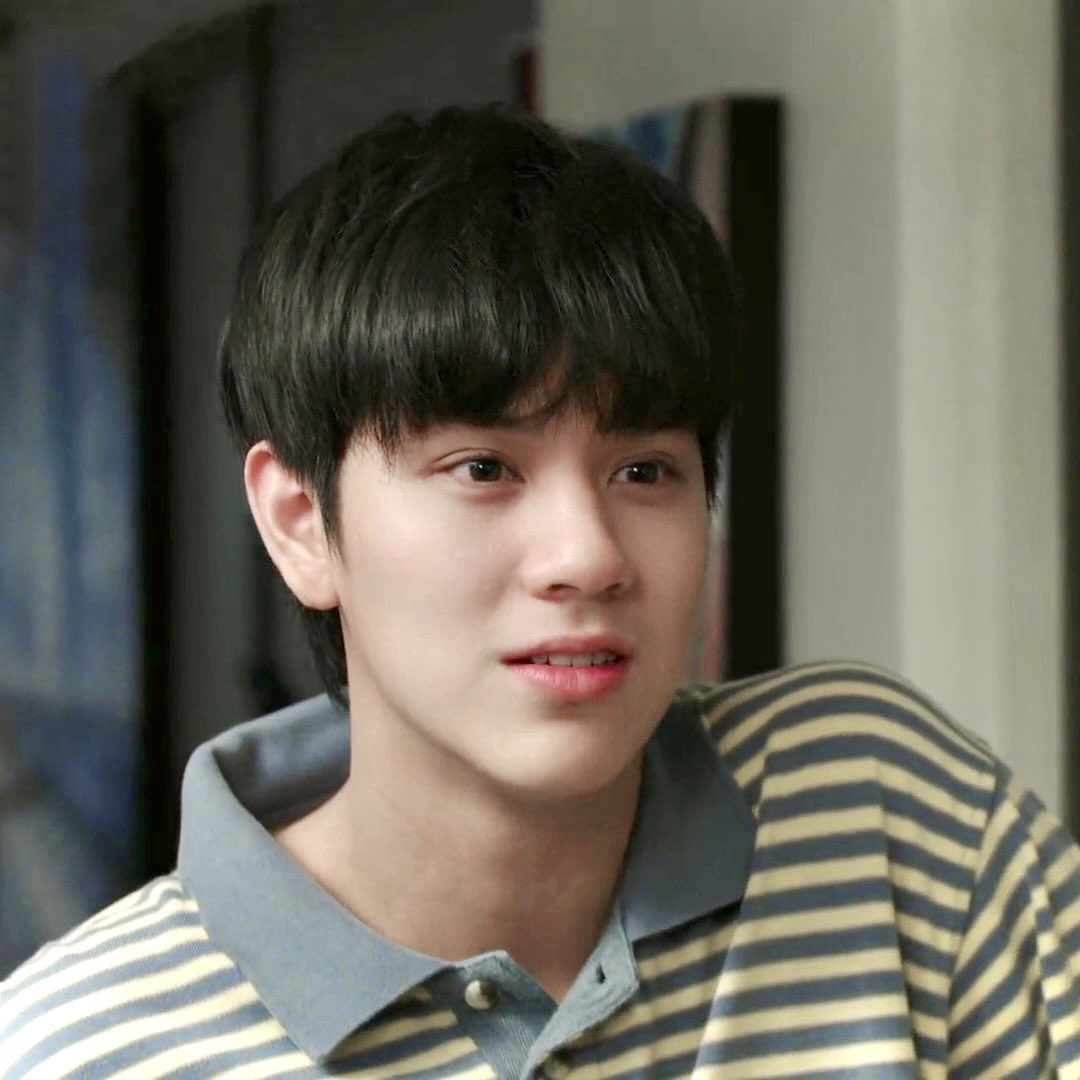 นนน.ต้าวลักยิ้ม ꉆꃔ(slow)💙💜🤍🧡 𓊈☀️𓊉 tweet media