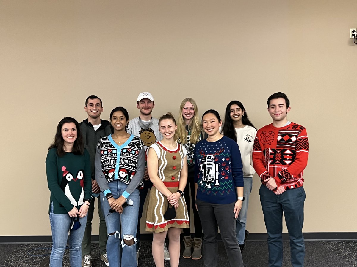 Chan_MRI_Lab's tweet image. Happy Holidays from the Chan MRI Lab! Wishing everyone a restful break.