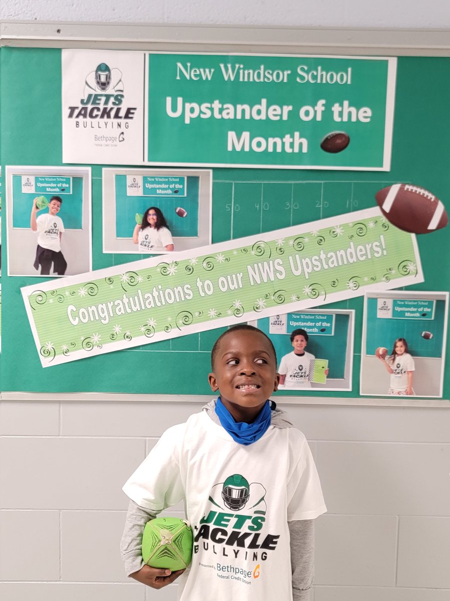 NWS_NECSD's tweet photo. NWS SCHOLAR TACKLING BULLYING!
😃💥💯👍
@mscarboneisloud 
@KellyCaci 
@andrea_merrill 
@LoveBethpage 
@nyjets 
@STOMPOutBullyng https://t.co/cCXbV6ydPd