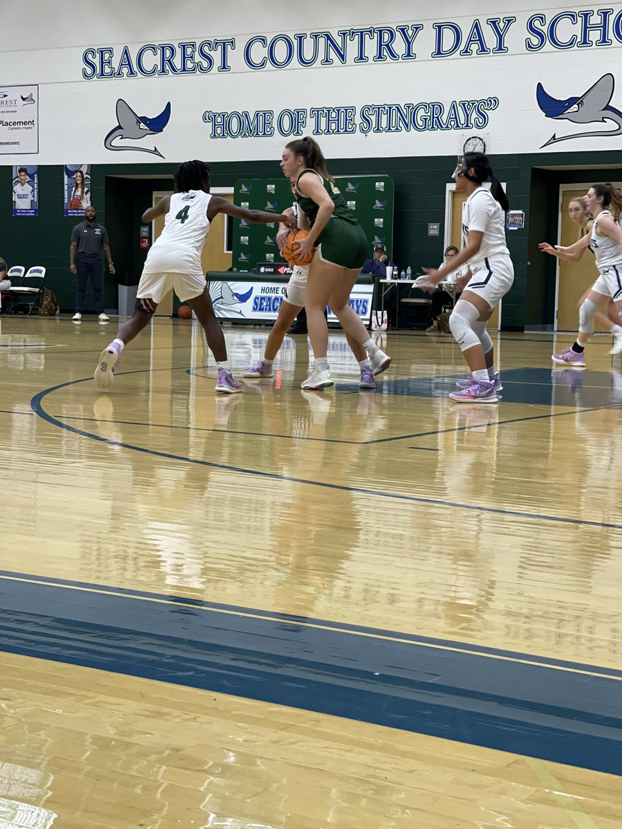 Love watching a former <a href="/MDE_Stars/">MDE_Stars</a> / <a href="/oms_bulldogs/">Oakridge Bulldogs</a> doing what she loves now at <a href="/SeacrestSchool/">Seacrest Country Day</a>. To have the chance of watching her grow is even a better blessing!