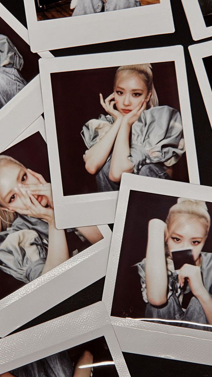 It's the last day that we can vote for Rosé on twitter. Please vite for her now we don't have much time everyone. Let help her on top 10. Mình sẽ trả follow màaaaaa #MAMAVOTE #rosé