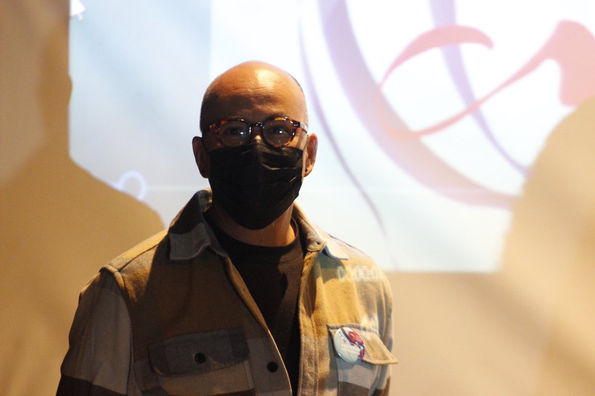 (1/2) Se inauguró en el <a href="/CCClavijero/">ccclavijero</a> la intervención urbana "Transcripciones musicalográficas", trabajo audiovisual que compila imágenes y videos de las calles de Morelia con una atmósfera sonora. 

#ViveLaCulturaEnMichoacán 
#HonestidadyTrabajo