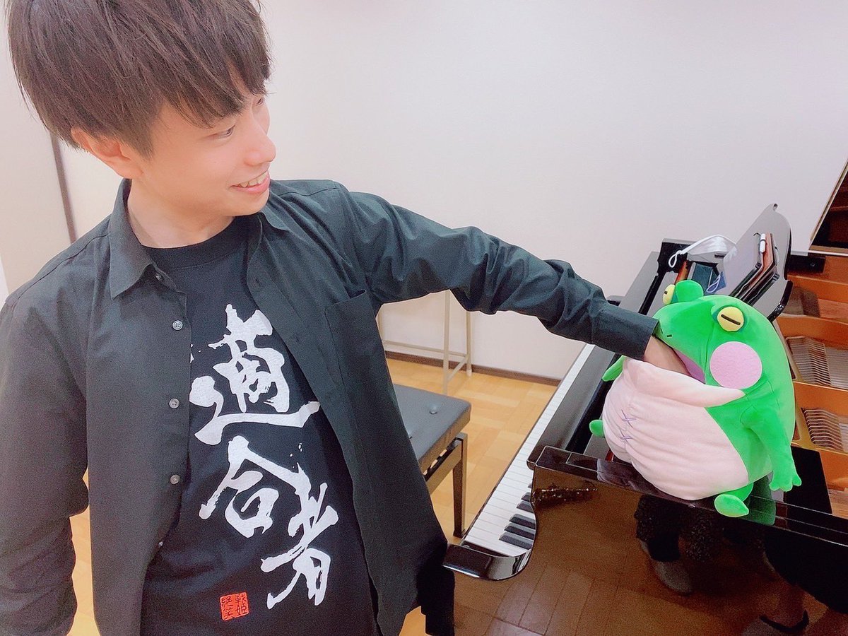 TresLiber's tweet photo. 明日11:00にYouTube投稿します🌼
今回は何の動画でしょうか？ https://t.co/rksGQ0skXw