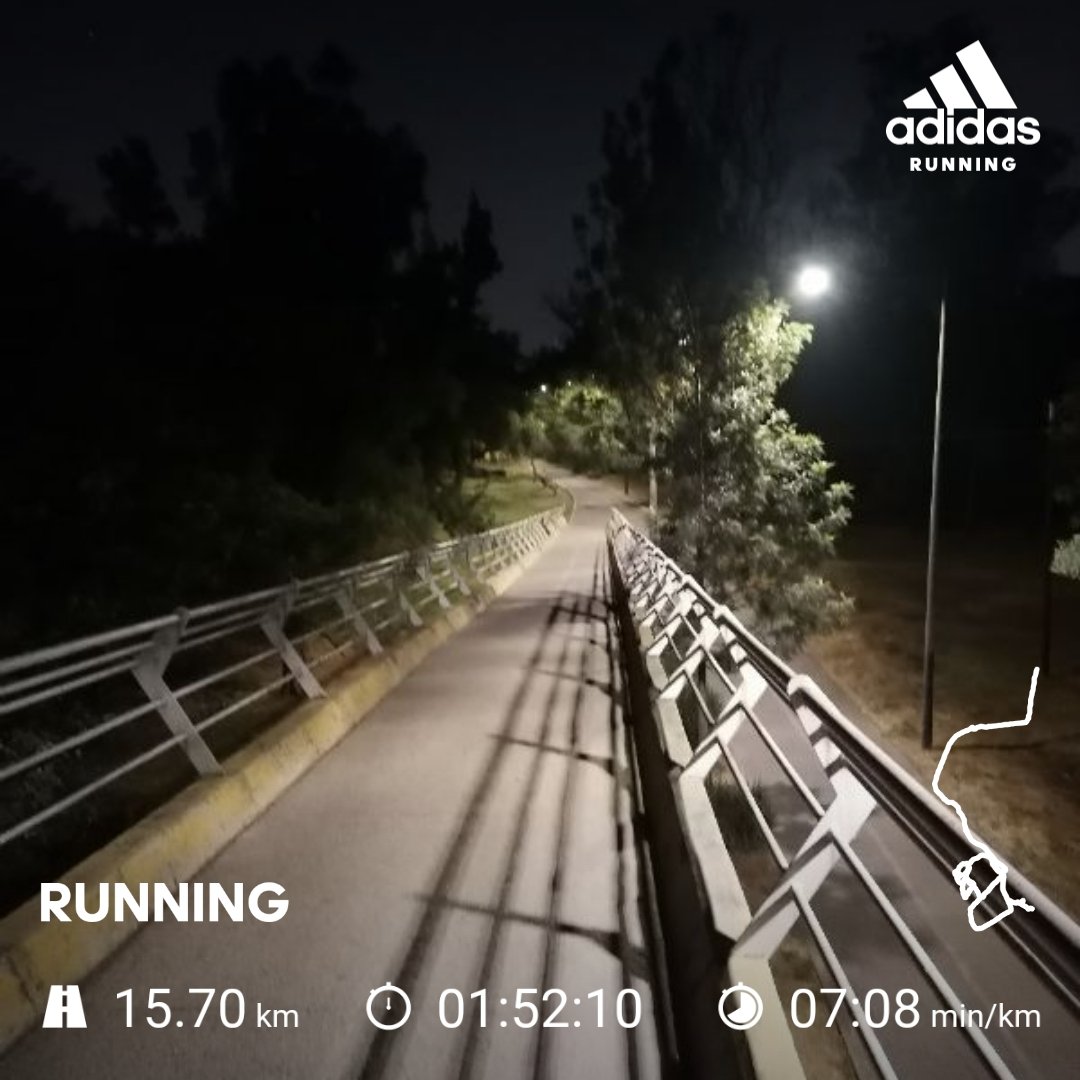 Talo_Azul07's tweet photo. #SumandoKM 16 km más
#SudadoMojadoyCaliente #Cruising #GayCDMX #SinCalzones #PatasSudadas #ViajoSolo #AndandoAndo #PelosNoches 🩲🥚👣🐻🐺 https://t.co/RqAcCGglU3