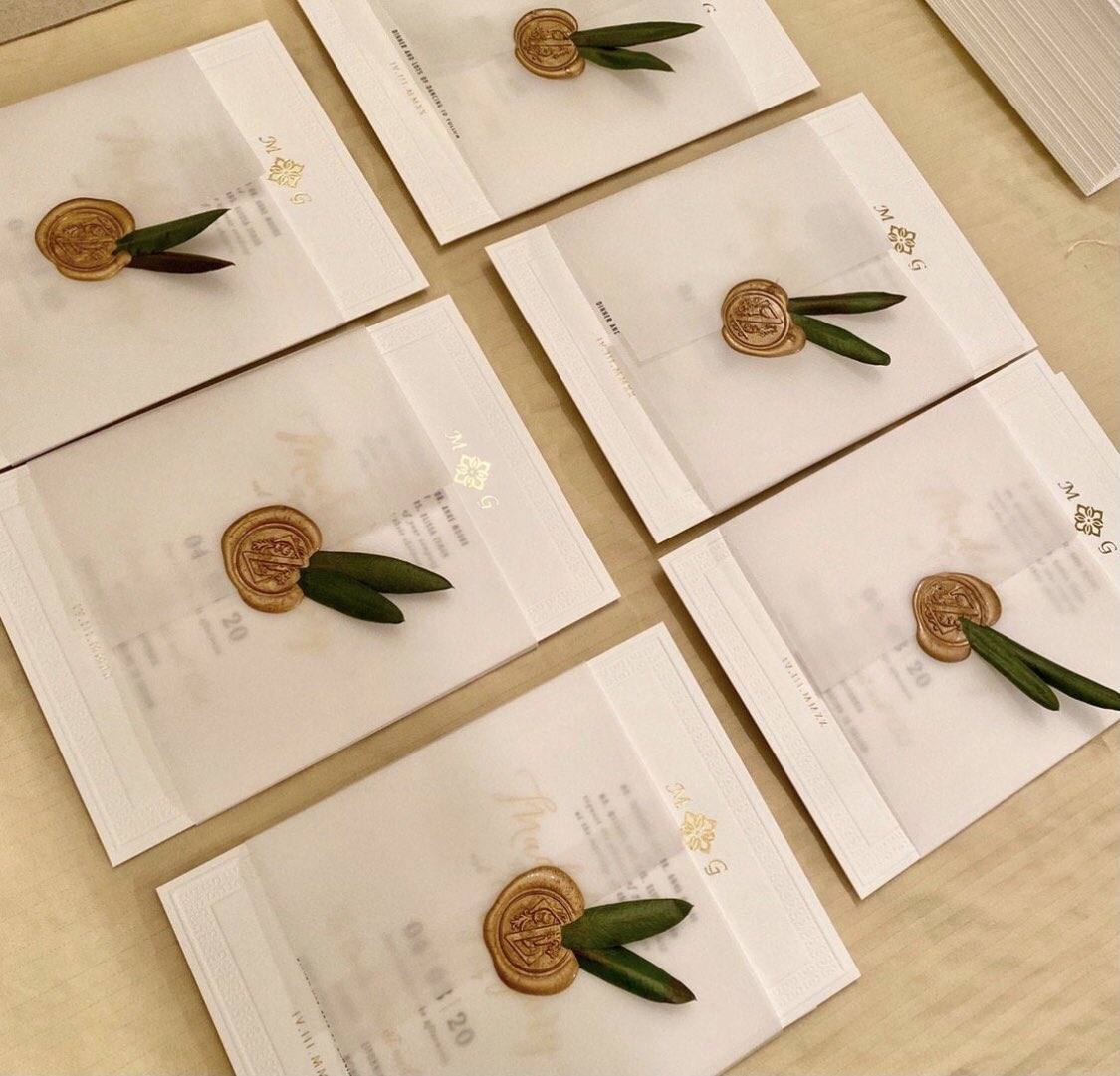 joysomerville's tweet photo. Gorgeous invitations made with our Olive Leaves 🌿 https://t.co/3RyiP5tPUz #oliveleaves #weddinginvitations #bridetobe #etsyseller https://t.co/yb7ulLl1jh