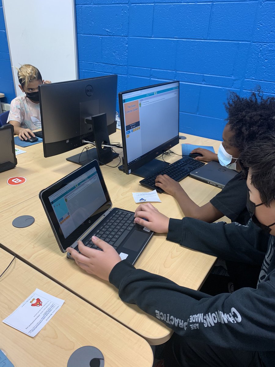 klein_staci's tweet photo. @western161 @D161Supe #d161learns Western participated in Hour of Code this week. Students all over the world were coding this week!!! Simply awesome!!! https://t.co/SaszdlFD05