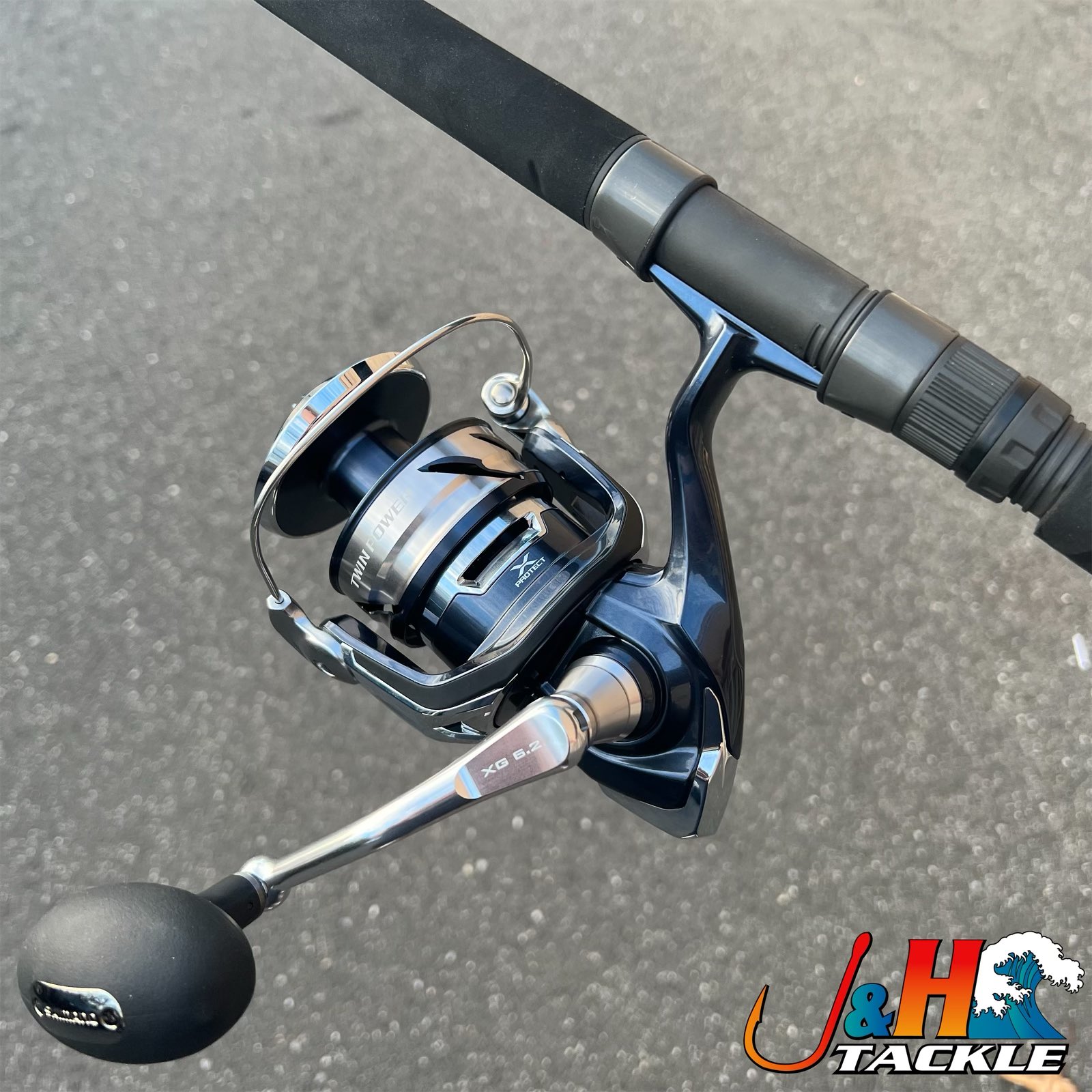 J&H Tackle on X: A Shimano Twin Power 14K paired with a Dark Matter Tuna  Popping Rod makes for a hell of a combo! Maybe one will end up under your 🎄