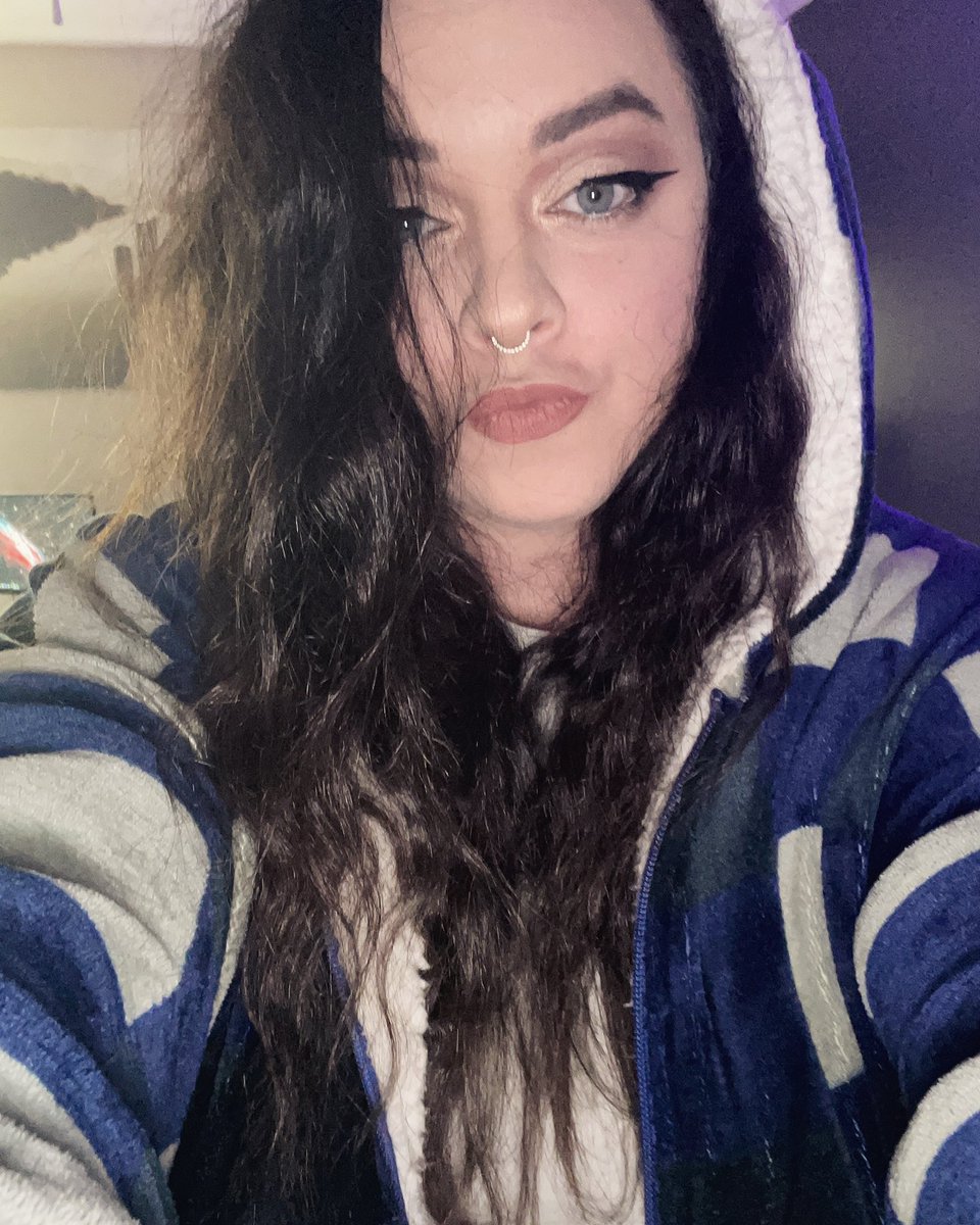 MsLallyBTTV's tweet photo. It’s been a minute. Have a selfie. 

We back tomorrow babies. 😍🥺 https://t.co/qFQREgUbRs