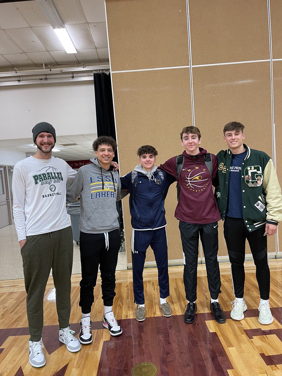 Josh Gray tweet media