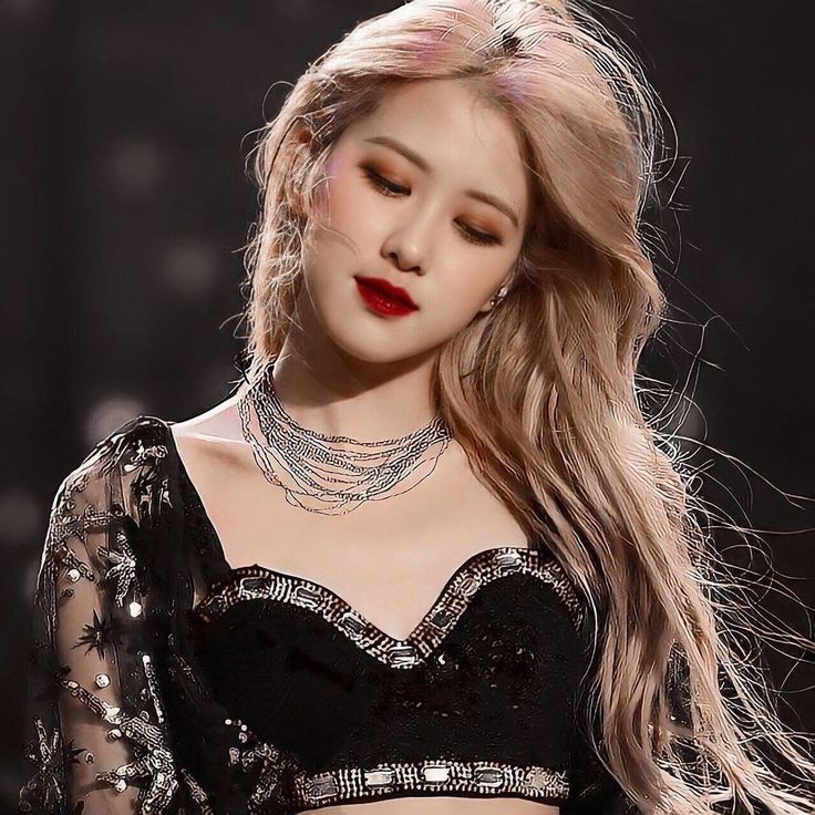 Trane_hye's tweet photo. Ngày cuối rồi cùng nhau cố gắng nha😽
I vote #MAMAVOTE #rosé https://t.co/vps9Q5sj8w