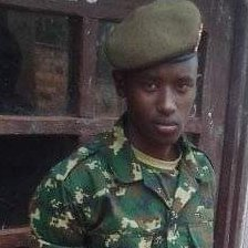 Ikiriho's tweet photo. 🔴🔫#Burundi Séverin Bacanamwo (56 ans),un capitaine à la retraite, a trouvé la mort hier vers 10h après avoir reçu une balle du caporal de la #BSPI Innocent Niyonkuru, "agressé par le défunt pendant qu'il effectuait le jalonnement à la RN1" (@NtahangwaMairie , @MairieBuja) https://t.co/nSJGUcfAs0