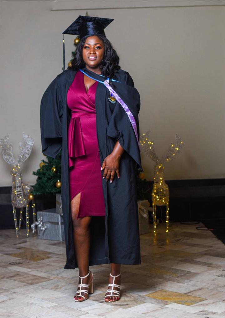 zppINFO's tweet image. Congratulations to @harrietchikand1 on graduating with Bachelor of Arts Honours Degree in Journalism and Media Studies  with the University of Zimbabwe. As a reporter with @NewsDayZimbabwe, Harriet has covered the human rights work of ZPP extensively.