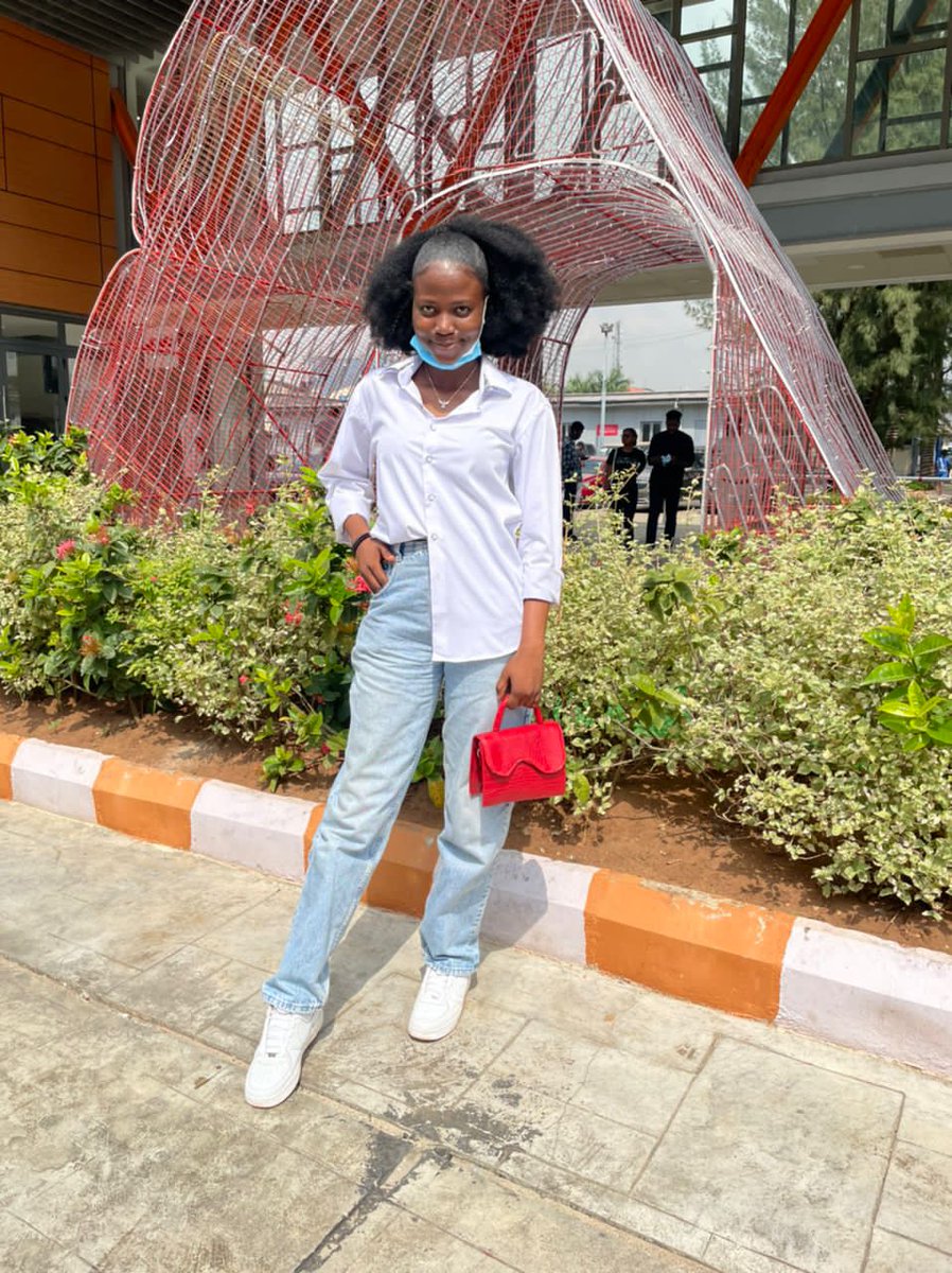 deyemipresh's tweet image. I forgot to drop pictures from #DevfestLagos2021 here. Met a lot of amazing people and after that day I just wanted to work harder! I got enough motivation to last me a a lifetime lol
Went with ladies from @SCAOAU ❤...met @TayCode, @Kolokodess @hackSultan and lots of tech gees!