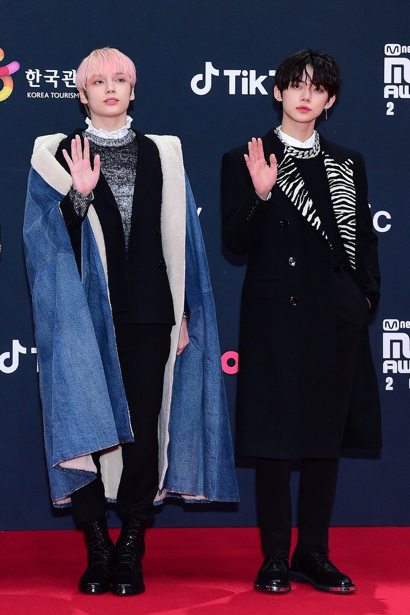 다섯 tweet media