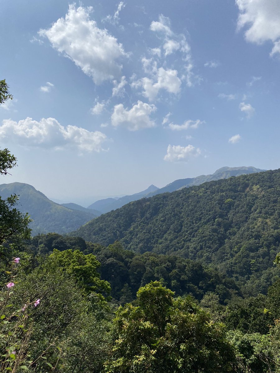South to North, East - West route 

1. Sampaje Ghat - Madikeri - Sullia 
2. Bisile Ghat - Sakleshpura - Subramanya
3. Shiradi Ghat - Sakleshpura-Gundya 
4. Charmadi Ghat - Kottigehara - Charmadi 
5. Devaramane Ghat - Sringeri - Bajagoli
6. Agumbe Ghat - Agumbe to Hebri